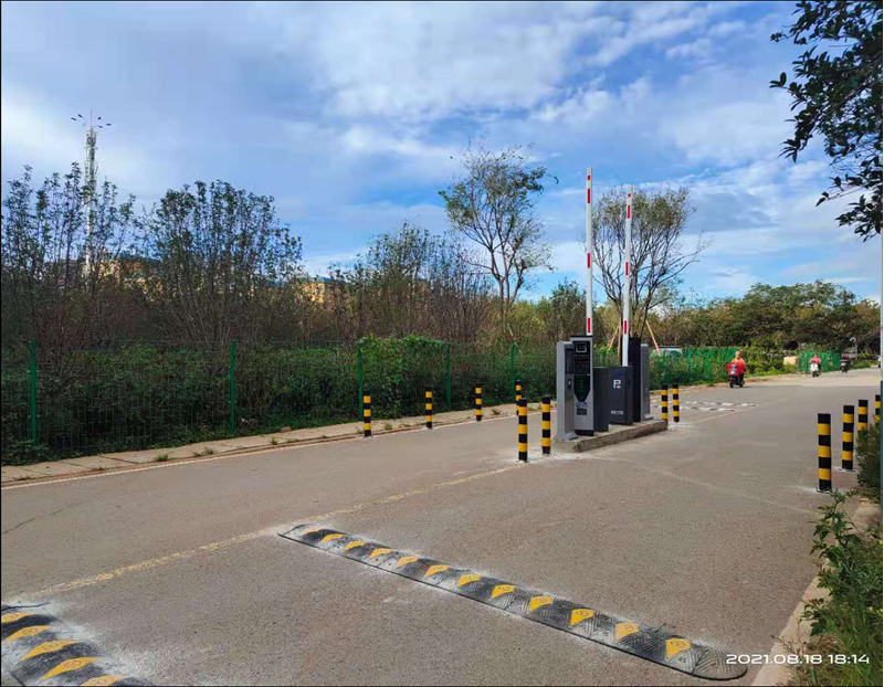 无人值守智慧停车系统